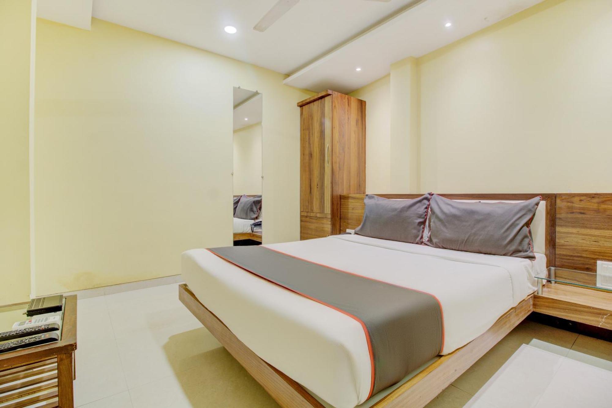 Hotel O Address Inn Мумбаї Екстер'єр фото