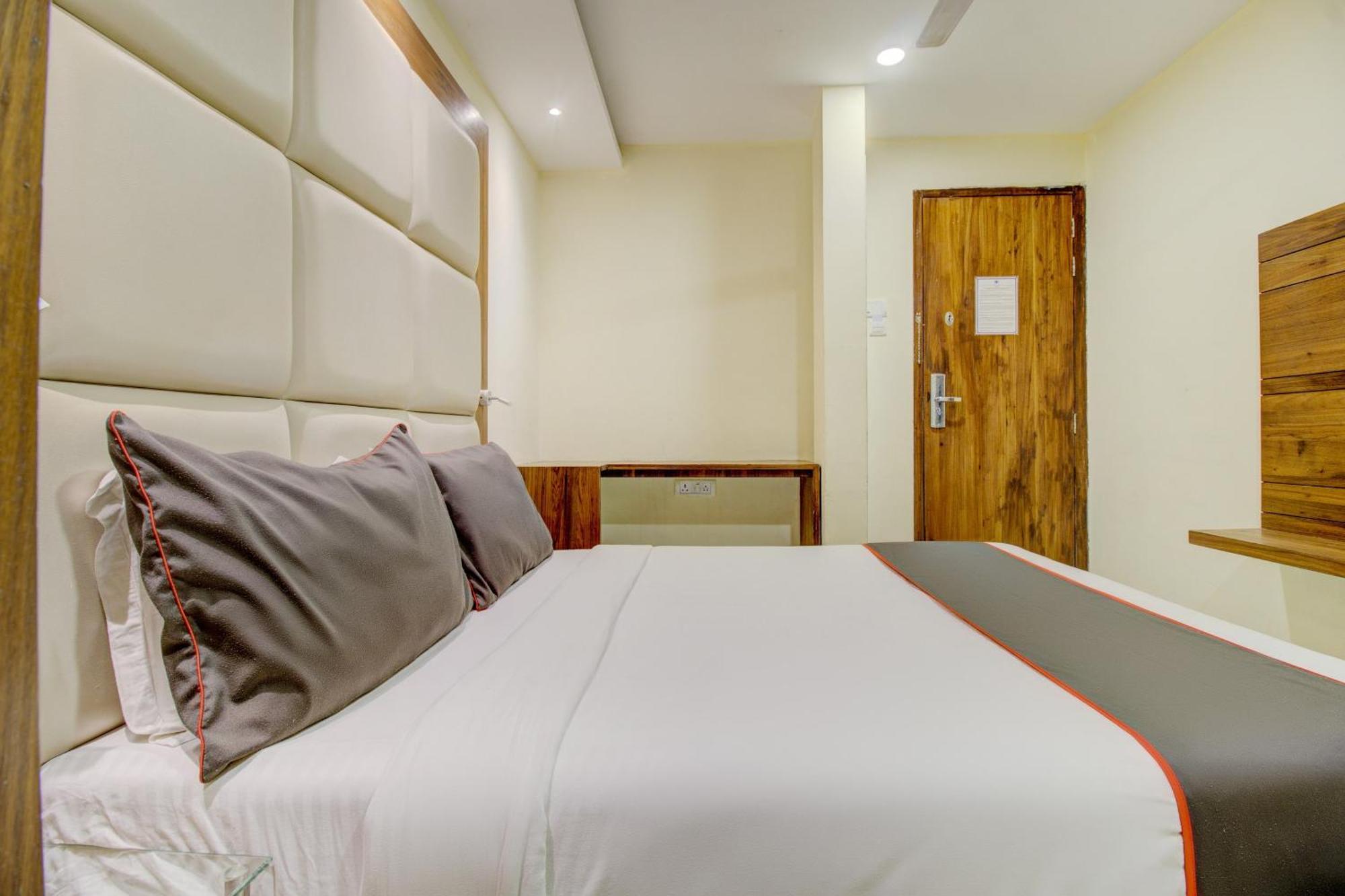 Hotel O Address Inn Мумбаї Екстер'єр фото