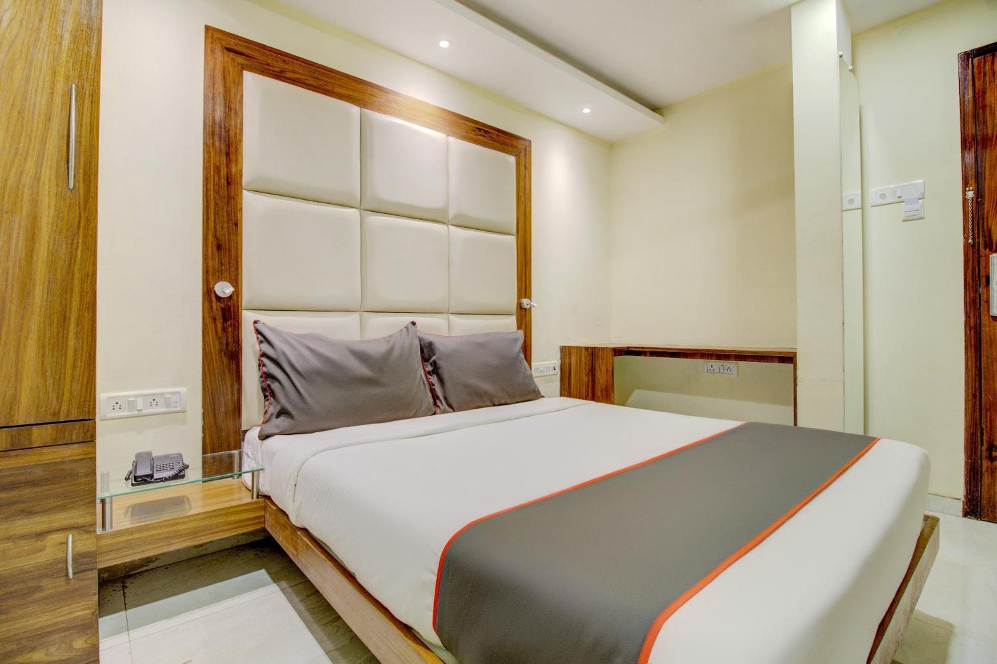 Hotel O Address Inn Мумбаї Екстер'єр фото